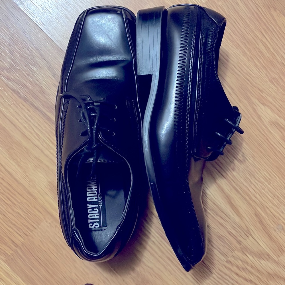 Black Stacey Adam’s size 2 med